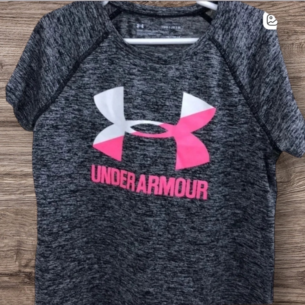 UNDER ARMOUR EUC GIRLS TOP SIZE YMD M